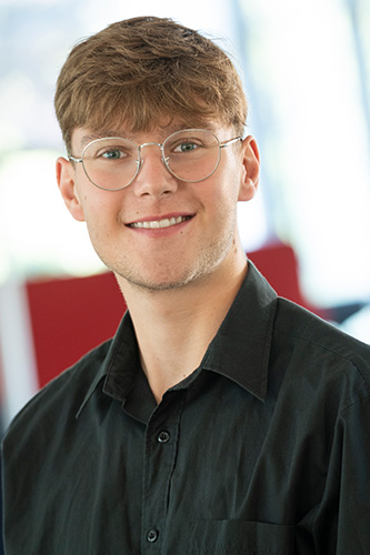 Daniel Warhus